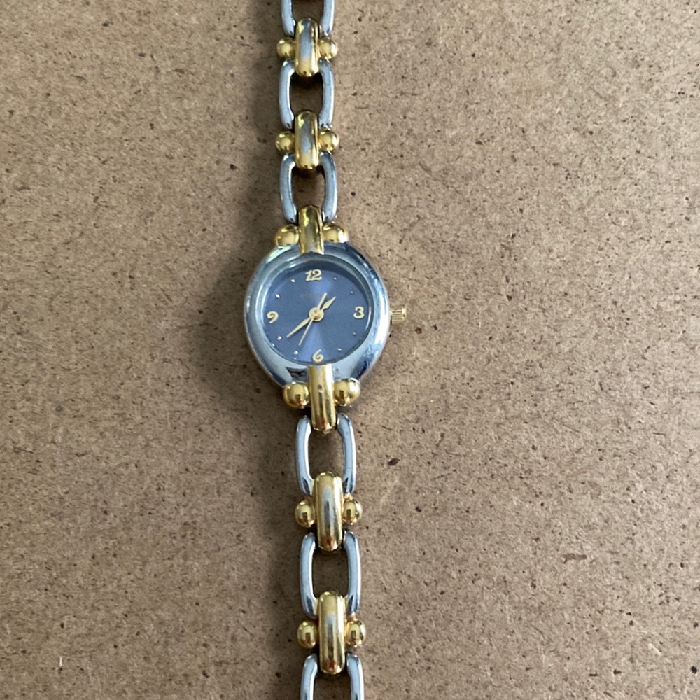 Fossil F2 watch